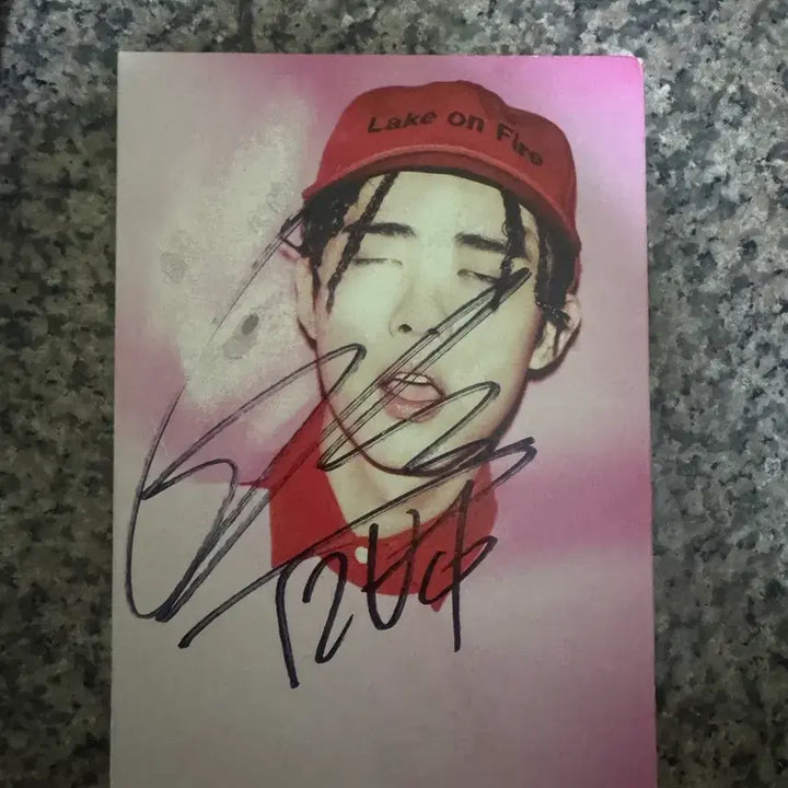 [SOLD OUT] 기리보이 성인식 친필 싸인 사인 앨범 2252