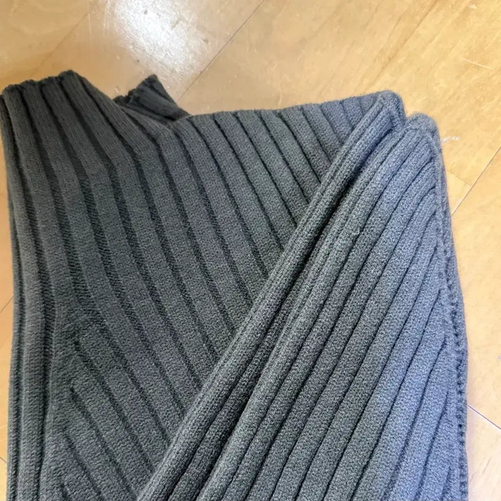 [BUNJANG] Low Classic Holgarment Knit Top - Khaki / 로우클래식 홀가먼트 니트 카키
