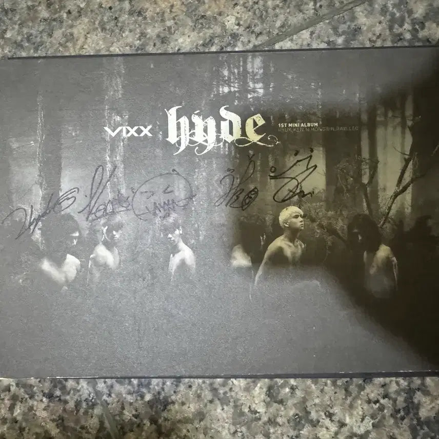[BUNJANG] VIXX Hyde Signed Album / 빅스 VIXX 하이드 HYDE 친필 싸인 사인 앨범 엔 켄 혁 레오 라비