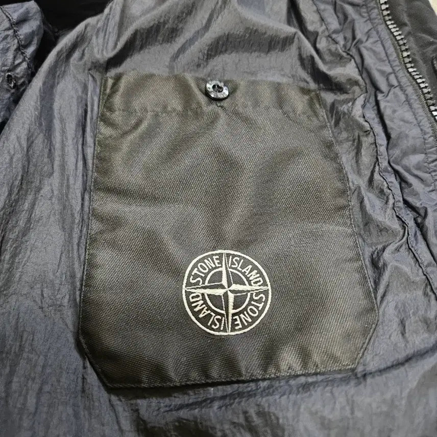 [BUNJANG] Stone Island Crinkle Reps Down Vest XL / 스톤아일랜드 크링클랩스 패딩조끼 와펜 다운베스트 XL