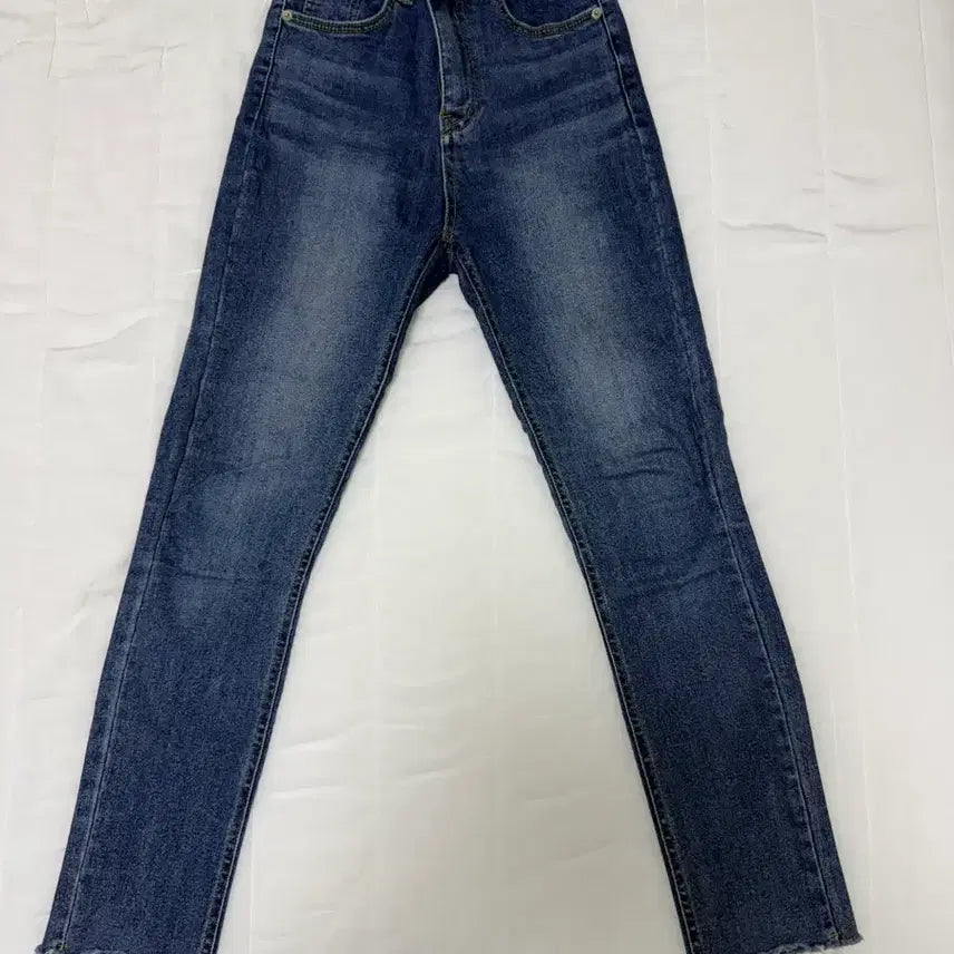 [BUNJANG] HAWA Denim S Jeans / HAWA 하와 데님 S