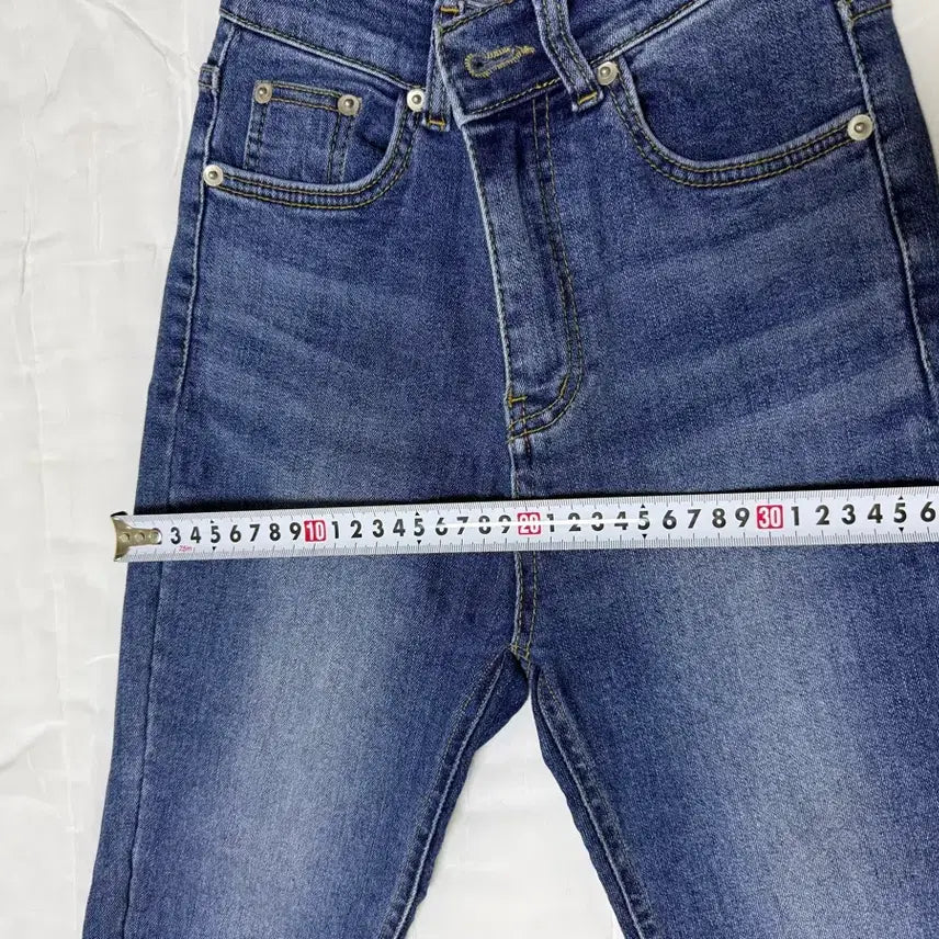 [BUNJANG] HAWA Denim S Jeans / HAWA 하와 데님 S