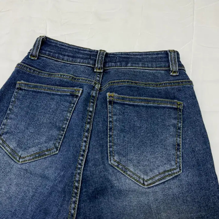 [BUNJANG] HAWA Denim S Jeans / HAWA 하와 데님 S