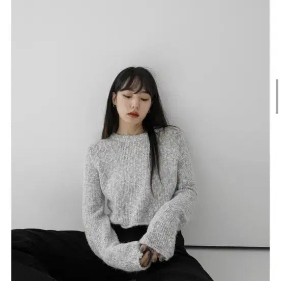 [BUNJANG] D.O.R Crop Blend Knit / 디오어 크롭 블렌드 니트