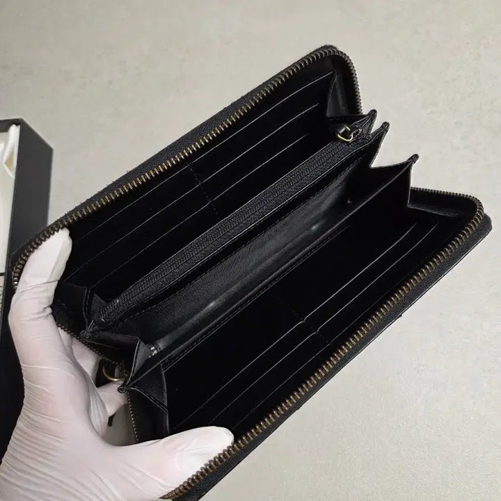 [BUNJANG] Gucci Marmont Matelasse Long Wallet / 구찌 마몽 마틀라세 지갑