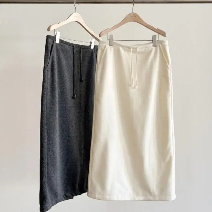 [BUNJANG] ounce Mellow Fleece Skirt Charcoal / 온스 ounce 멜로우 플리스 스커트 차콜
