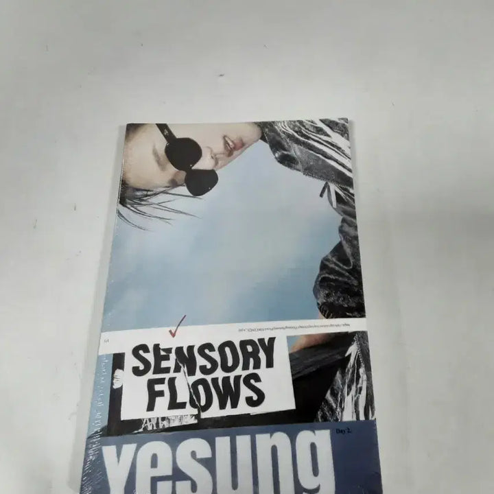 [BUNJANG] Yesung Sensory Flows Album Sealed / 예성 Sensory Flows 앨범 미개봉