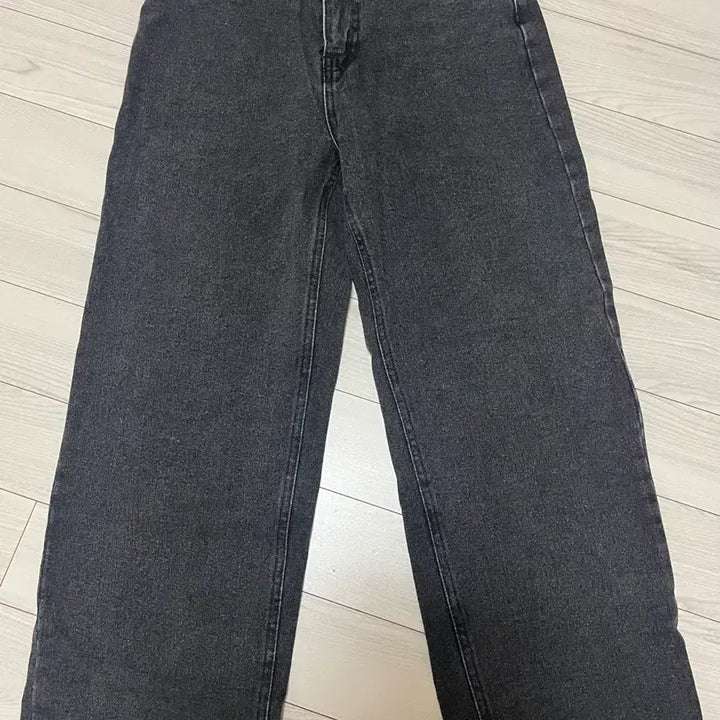 [BUNJANG] Fillings Evermore Like Black Denim Jeans / 필링스) 에버모어 라이크흑청데님
