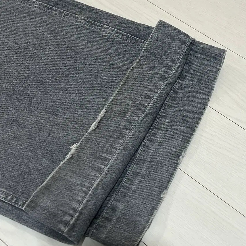 [BUNJANG] Lemaire Loose Fit Denim Pants / 르메르 스톤그레이 루즈팬츠 36
