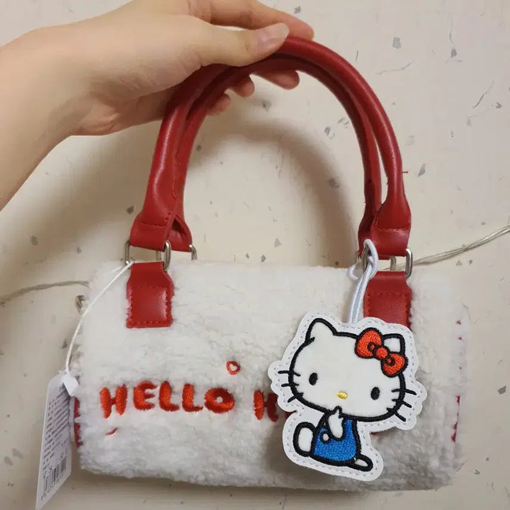 [SOLD OUT] 산리오 헬로키티 시나모롤 뽀글이 토트백 가방