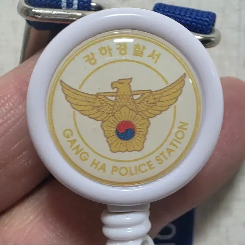 [BUNJANG] Reborn Rich Police Station Reel Holder / 드라마 재벌X형사 경찰서 릴홀더 굿즈