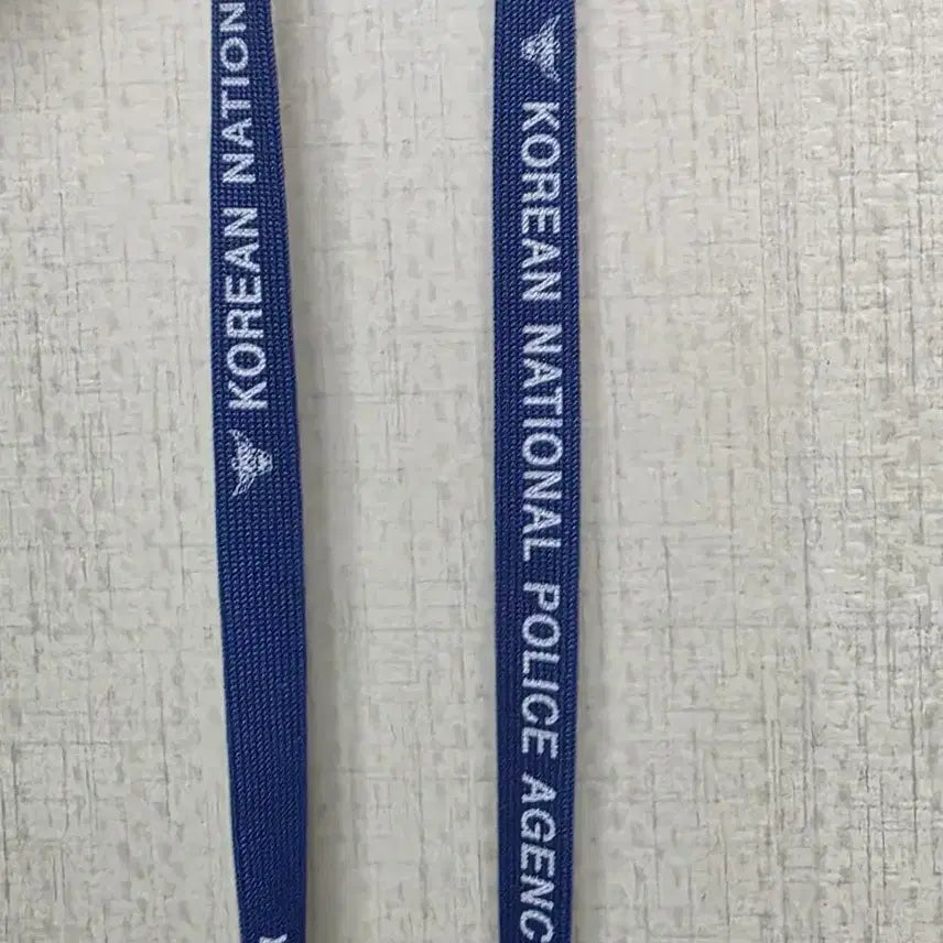 [BUNJANG] Reborn Rich Police Station Reel Holder / 드라마 재벌X형사 경찰서 릴홀더 굿즈