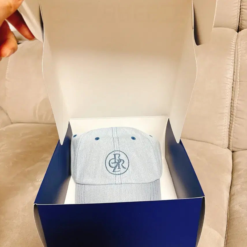 [BUNJANG] City Breeze Denim Embroidered Ball Cap / 시티브리즈 데님 자수 볼캡
