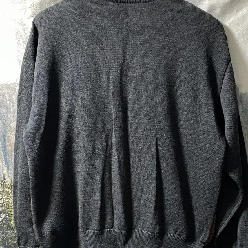 [BUNJANG] XL Embroidered Horse/Dog Logo Knit Sweater / XL 말,강아지 자수 로고 니트