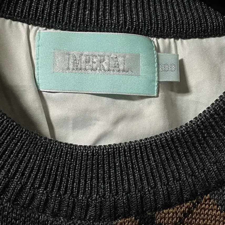 [BUNJANG] XL Embroidered Horse/Dog Logo Knit Sweater / XL 말,강아지 자수 로고 니트