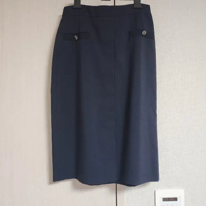 [BUNJANG] ENC Navy H-Line Midi Skirt / ENC 네이비 H라인 스커트