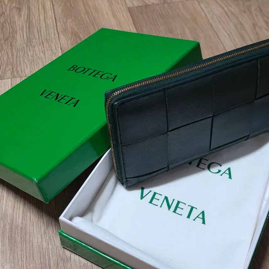 [BUNJANG] Bottega Veneta Cassette Zip Around Wallet / 보테가 베네타 카세트 지퍼 어라운드 지갑