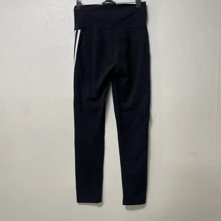 [BUNJANG] Vintage Adidas Three-Stripes Leggings Black / 빈티지구 아디다스 삼선 레깅스 블랙