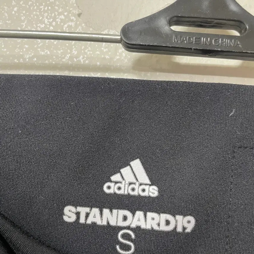 [BUNJANG] Vintage Adidas Three-Stripes Leggings Black / 빈티지구 아디다스 삼선 레깅스 블랙