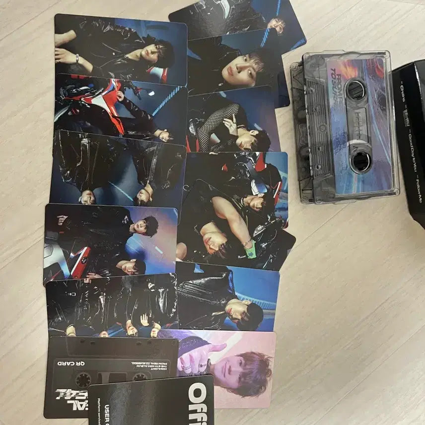 [SOLD OUT] 하이라이트 From Real To Surreal 앨범 카세트 + 포토카드