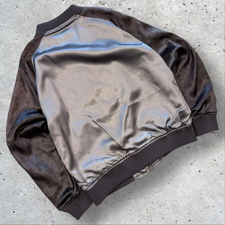 [BUNJANG] Mazaplava Embroidered Big Logo Shiny Souvenir Jacket / [100] 마자플라바 자수 빅로고 유광 스카쟌 자켓 D51