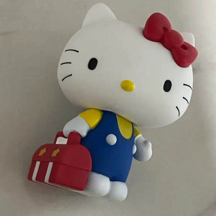 [BUNJANG] Hello Kitty Happy Kuji A Bag Kitty Figure / (정품) 헬로키티 해피쿠지 50주년 기념 A상 가방키티