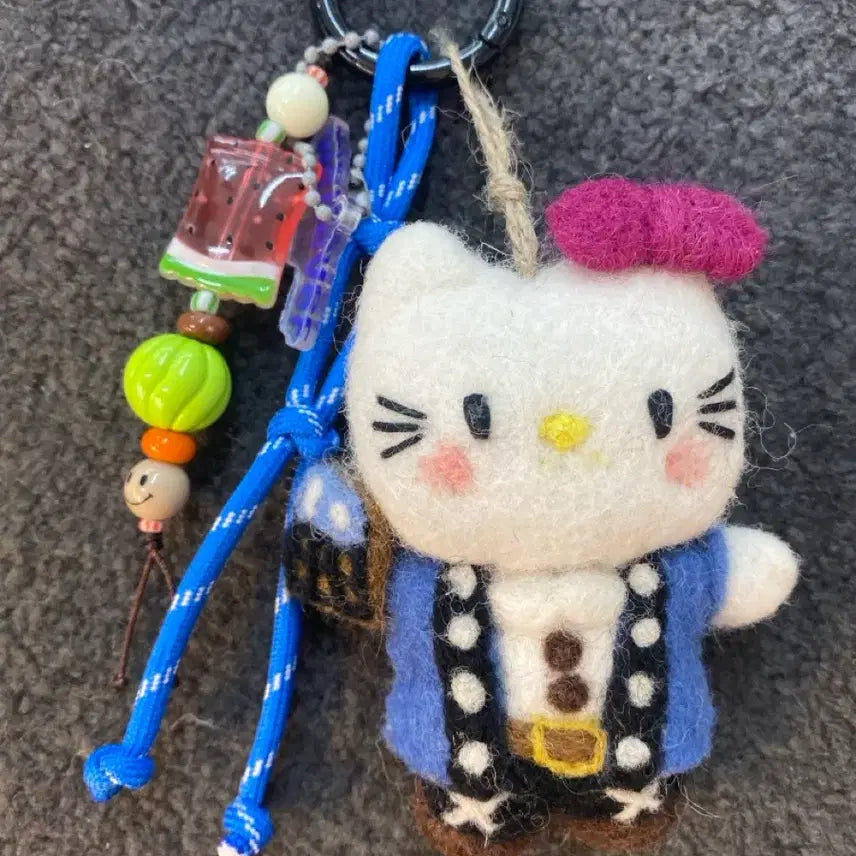 [BUNJANG] Handmade Felt Kitty Character Keychain / 펠트 키티 캐릭터 키링 핸드메이