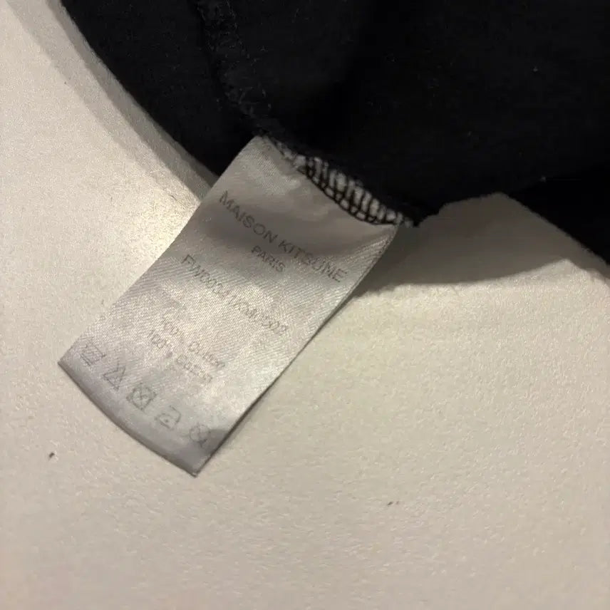 [SOLD OUT] [M] 메종키츠네 폭스 반팔 티셔츠 블랙 D61