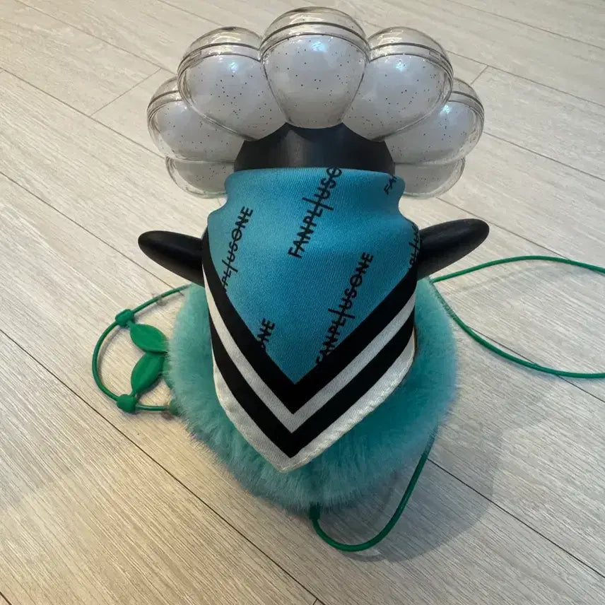 [BUNJANG] G-Dragon Weverse Shop Daisy Light Stick / 지드래곤 위버맨시 데이지 응원봉