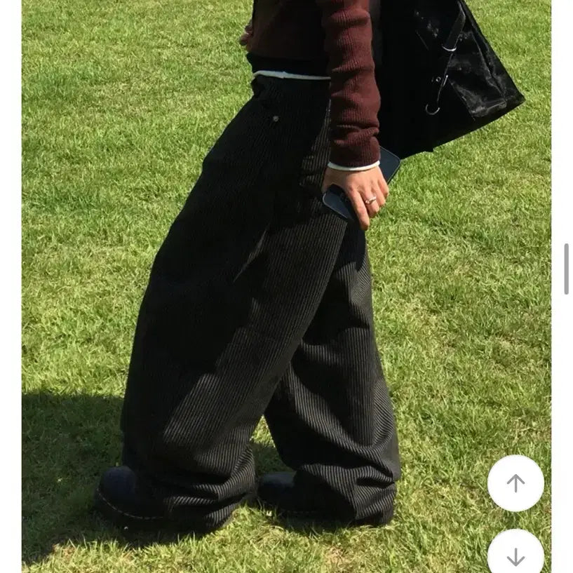 [BUNJANG] Cream Museum Stripe Cotton Wide Pants M / 크림뮤지엄 신치 스트라이프 코튼 와이드 팬츠 m