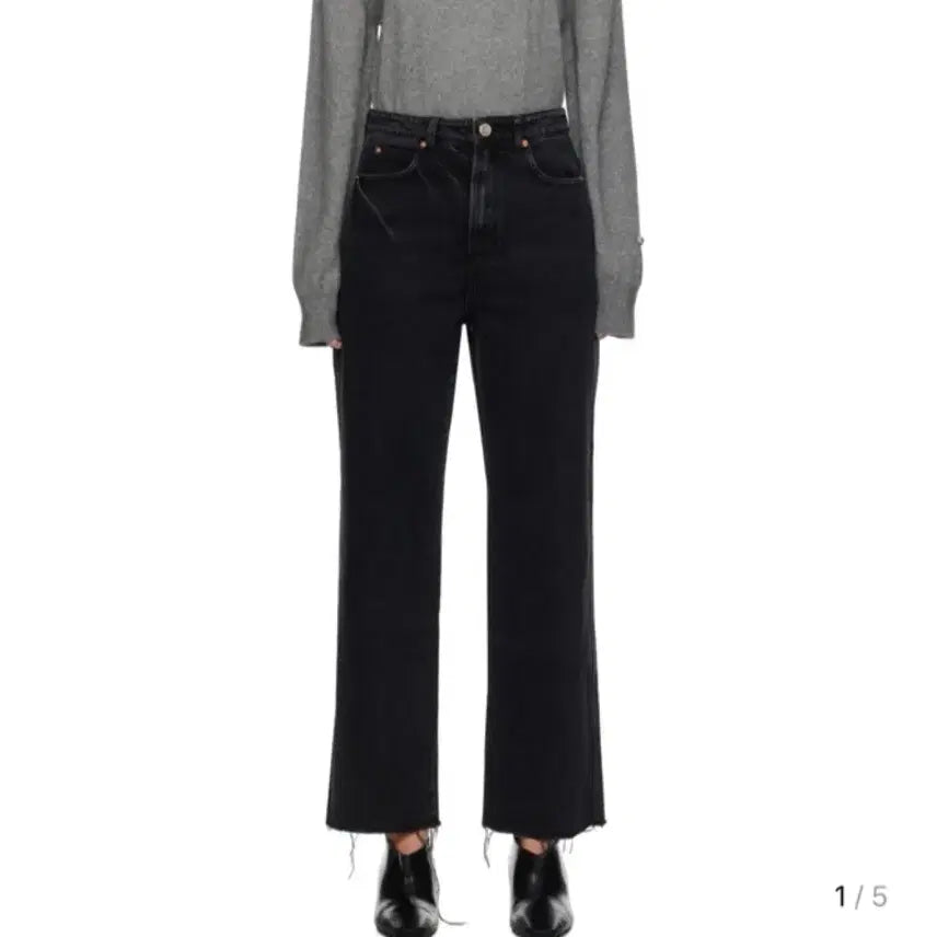 [BUNJANG] Lola Relaxed Fit Denim Pants / [새상품]로라 릴렉스드 핏 데님 팬츠