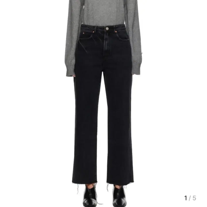 [BUNJANG] Lola Relaxed Fit Denim Pants / [새상품]로라 릴렉스드 핏 데님 팬츠