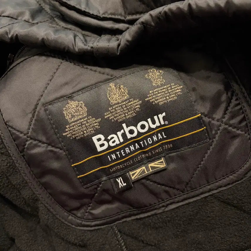 [BUNJANG] Barbour International Ariel Polarquilt Black Quilted Jacket / [XL] 바버 인터네셔널 아리엘 폴라퀄트 블랙 퀼팅 자켓 D67