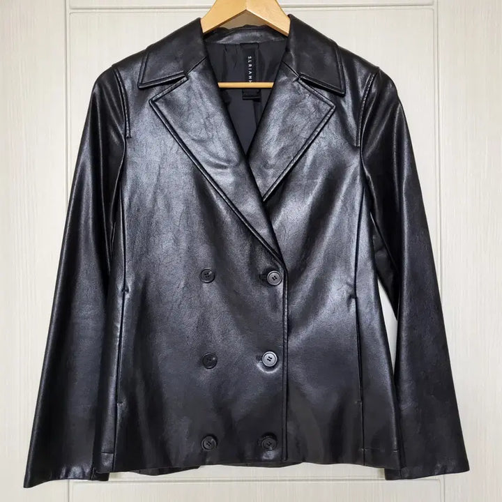 [BUNJANG] S.LRIAHH Black Leather Jacket (Size 55) / S.LRIAHH 에셀리아 블랙 가죽 자켓 55
