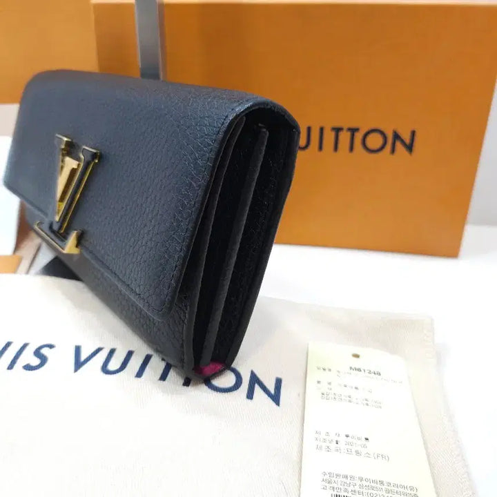 [BUNJANG] Louis Vuitton Capucines Wallet Long Black / [정품] 루이비통 카퓌신 월릿 장지갑 M61248