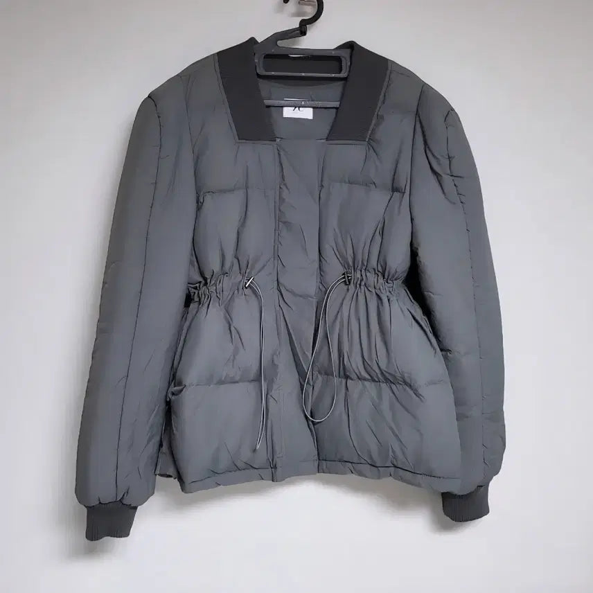 [BUNJANG] Maybeans Shoulder Puff Modern Padded Jacket / 메이빈스 어깨 퍼프 모던 패딩 누빔자켓 코트
