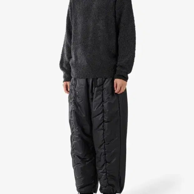 [BUNJANG] Amomento Furry Knit Pullover Charcoal M / 아모멘토 / 퍼리 니트 풀오버 / 차콜 / M
