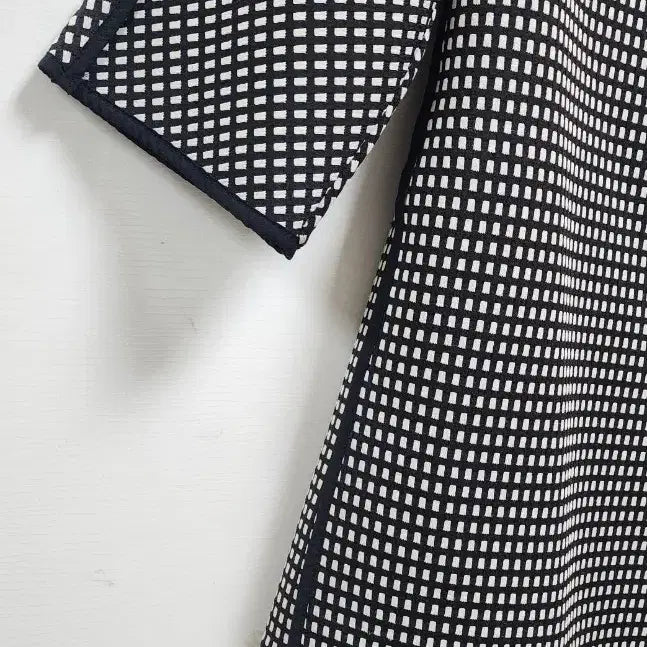 [BUNJANG] Check Pattern Outerwear (Size 55-66) / 신축성좋은(체크패턴)아우터(55~66)