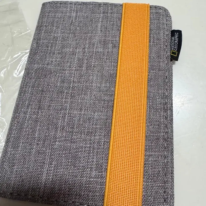 [BUNJANG] National Geographic Duomo Passport Wallet / 내셔널지오그래픽 두오모 여권지갑 MIX N235ACU915
