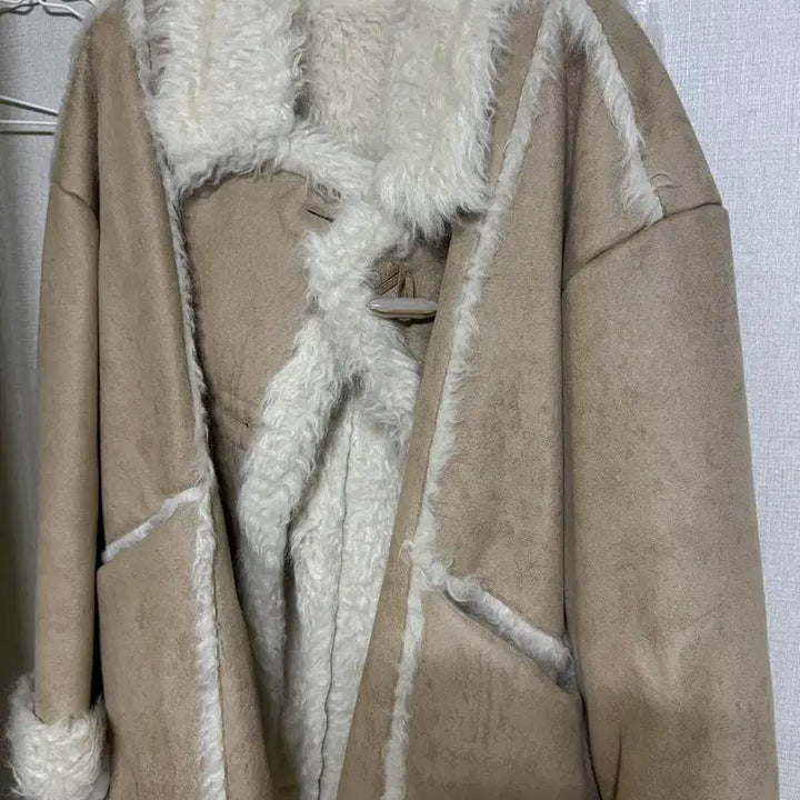 [BUNJANG] Soft Seoul Reversible Mustang Jacket / 소프트서울 리버시블 무스탕