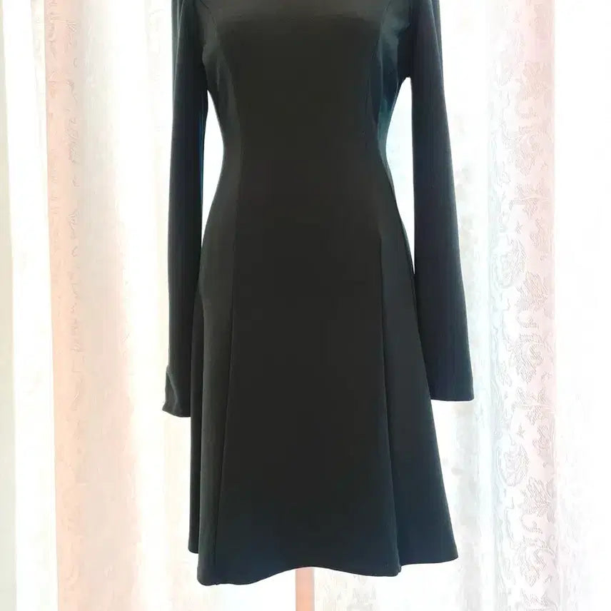 [BUNJANG] Zara Dark Green Skater Dress / Zara자라 다크그린 스케이트 원피스
