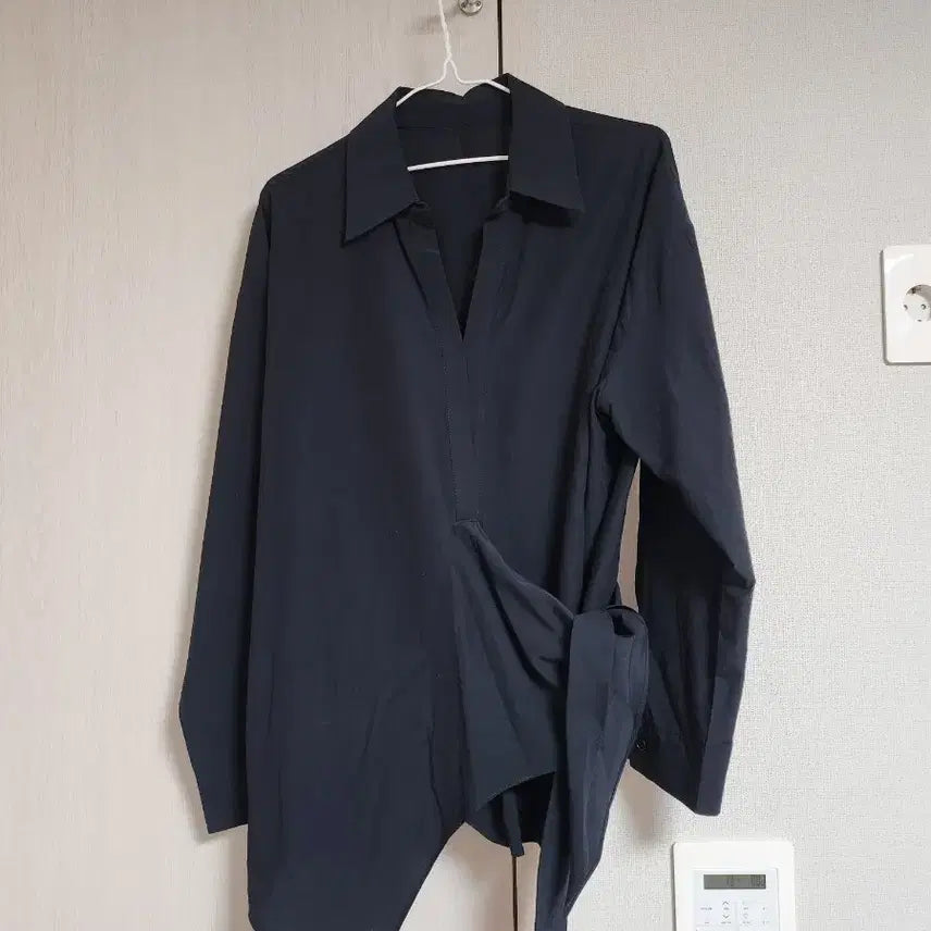 [BUNJANG] ENC Navy Wrap Style Shirt Blouse / 네이비 랩 스타일 셔츠 블라우스