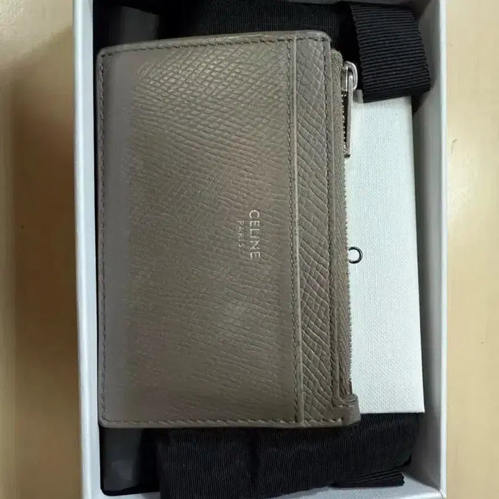 [SOLD OUT] 셀린느 카드지갑 판매합니다