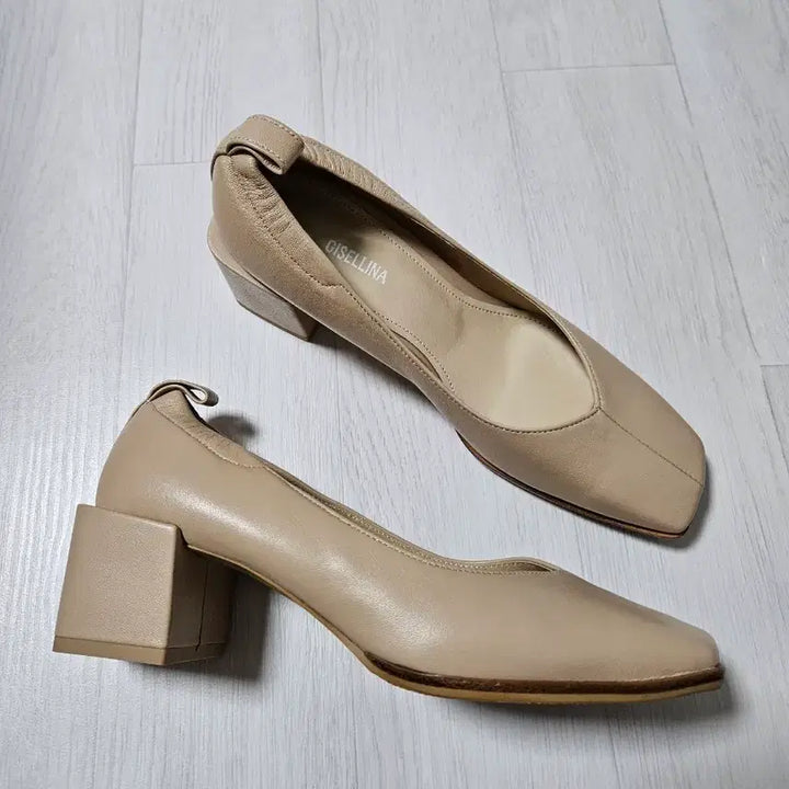 [BUNJANG] Handmade Natural Lambskin Pumps Beige 225 / (새상품)천연양가죽 수제화 펌프스 베이지 225