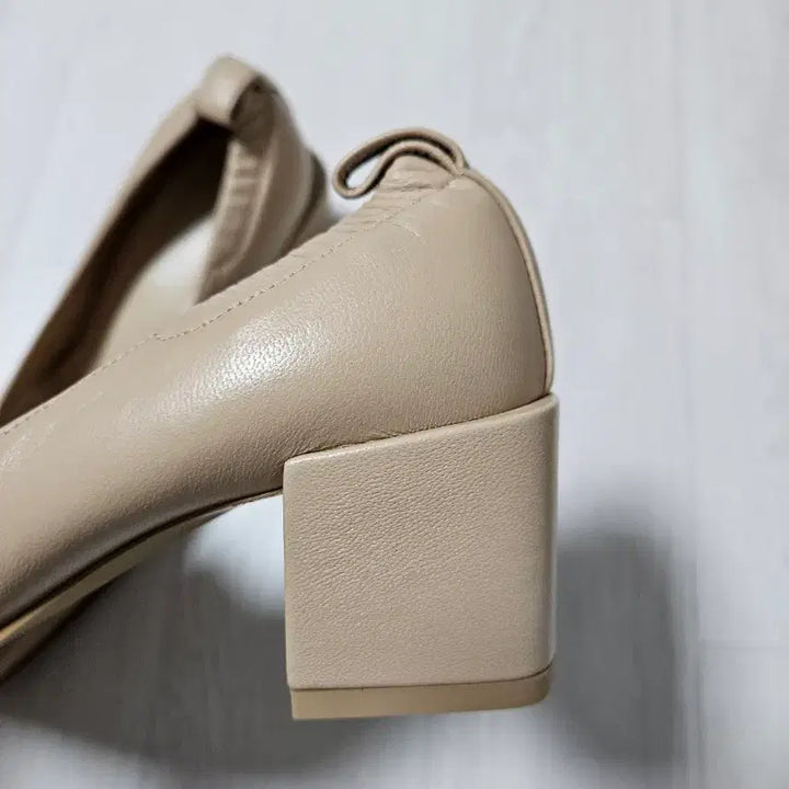 [BUNJANG] Handmade Natural Lambskin Pumps Beige 225 / (새상품)천연양가죽 수제화 펌프스 베이지 225