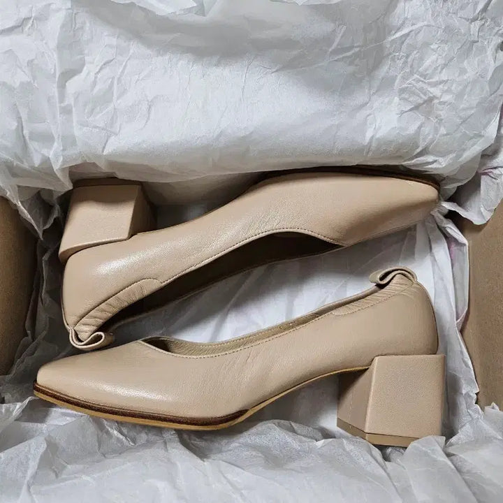 [BUNJANG] Handmade Natural Lambskin Pumps Beige 225 / (새상품)천연양가죽 수제화 펌프스 베이지 225