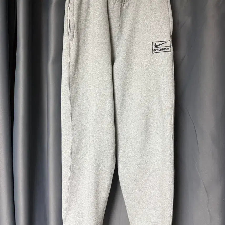 [BUNJANG] Nike Fleece Pants DJ9490-063 (M Size) / 나투시 플리스팬츠 DJ9490-063 M사이즈