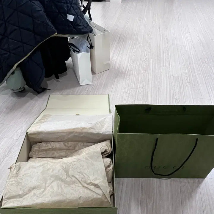 [BUNJANG] Gucci Bag Full Set / 구찌 가방 박스 풀세트 팝니다