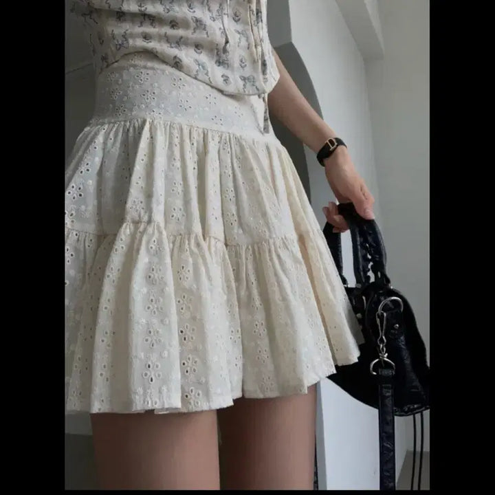 [BUNJANG] Kkang Kkang Punching Skirt / 펀칭 캉캉 스커트