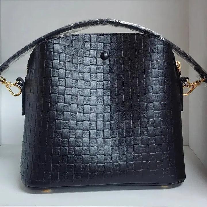 [BUNJANG] Black Leather Weaving Bucket Tote Bag / 블랙 가죽 위빙 버킷백 토트백